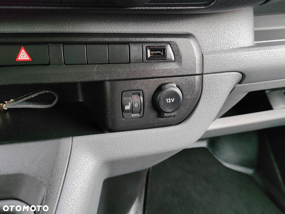 Peugeot EXPERT 2020r 1,5HDI 120KM L2H1EURO 6 CENA BRUTTO VAT 23% - 13