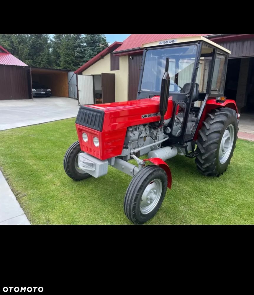Ursus C360 - 5