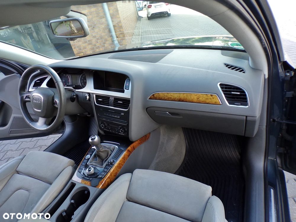 Audi A4 Avant 1.8 TFSI Attraction - 16