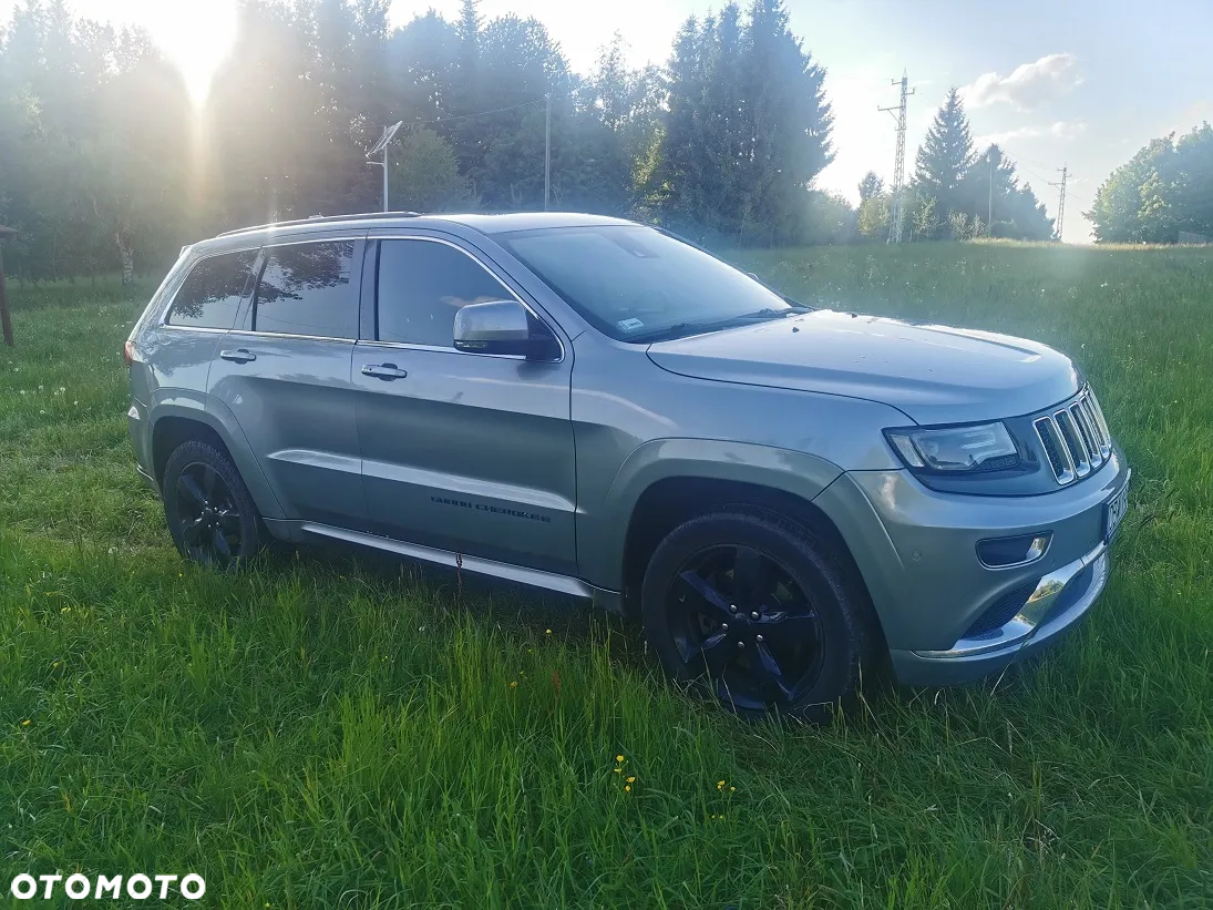 Jeep Grand Cherokee 5.7 V8 HEMI Overland