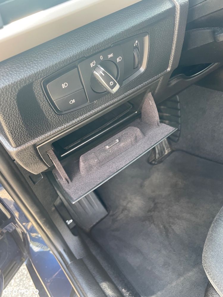 BMW Seria 1 118d Sport Line - 19