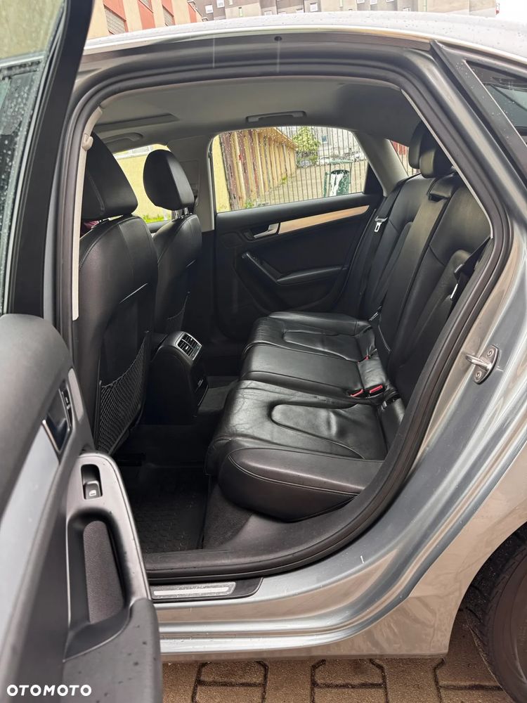 Audi A4 Limousine 2.0 TFSI Quattro S tronic - 33