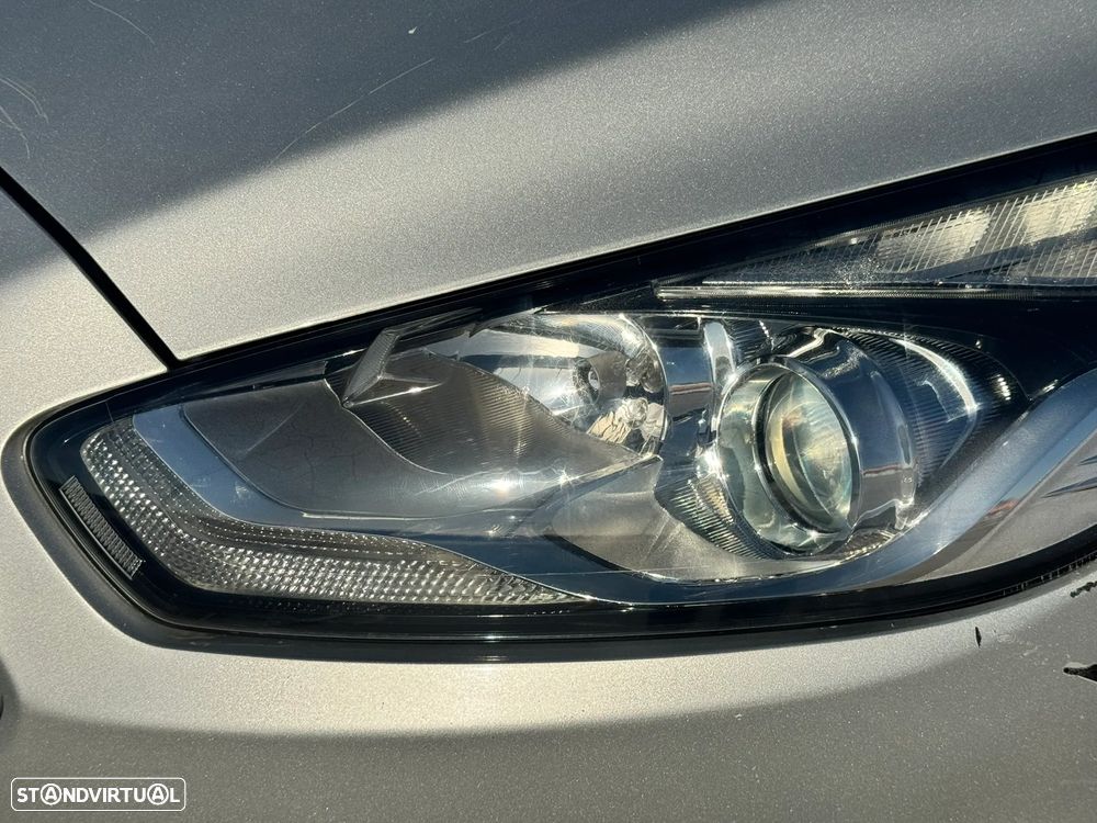 Ford S-Max 2.0 TDCi Titanium - 24