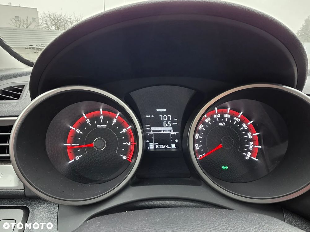 SsangYong/KGM Tivoli e-XGi 160 2WD Sapphire - 8