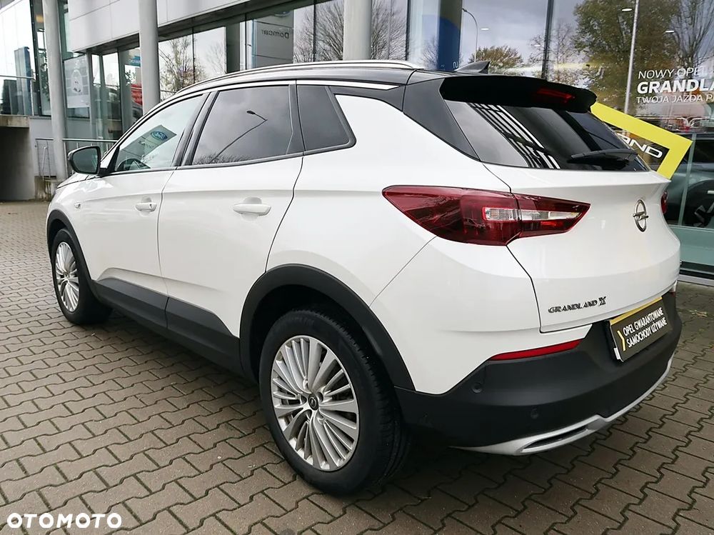 Opel Grandland X 1.2 T GPF Design Line S&S - 9