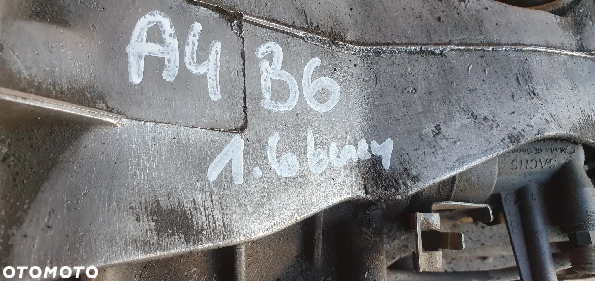 Skrzynia biegów manualna Audi A4 B6 1.6 ENL - 8