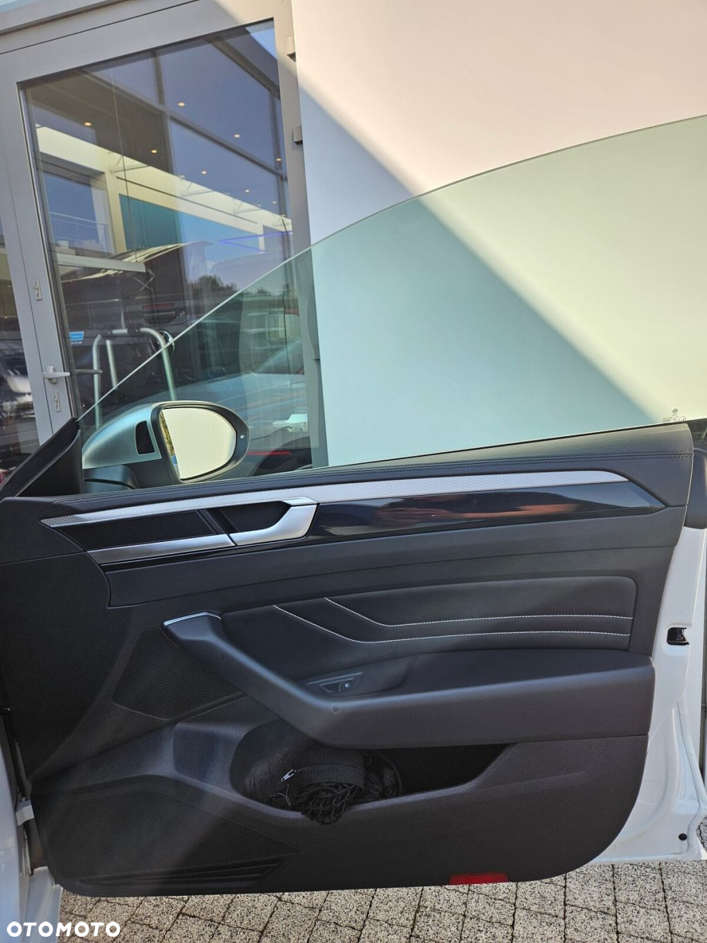 Volkswagen Arteon 2.0 TDI Elegance DSG - 36