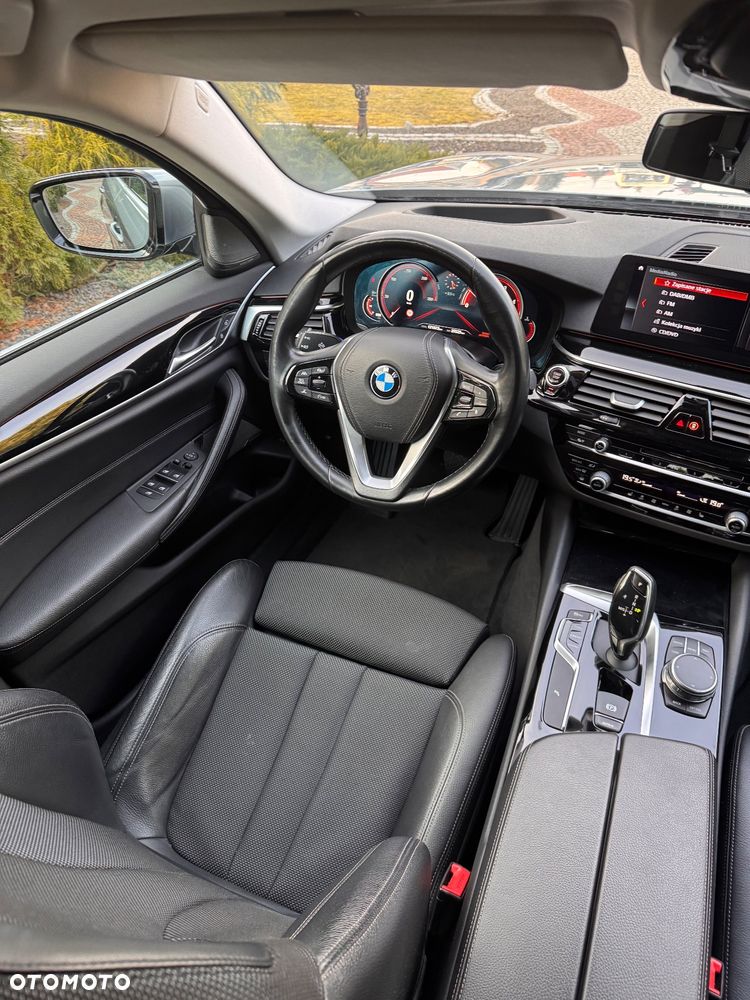 BMW Seria 5 - 13