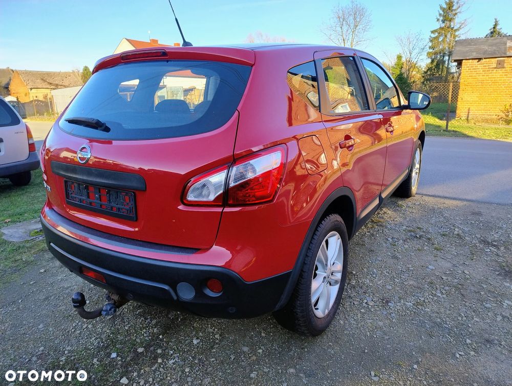 Nissan Qashqai 1.6 visia - 4