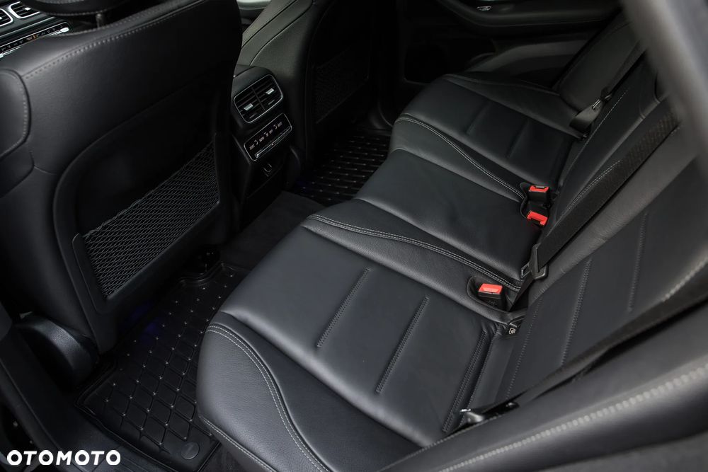 Mercedes-Benz GLE 400 d 4-Matic - 27