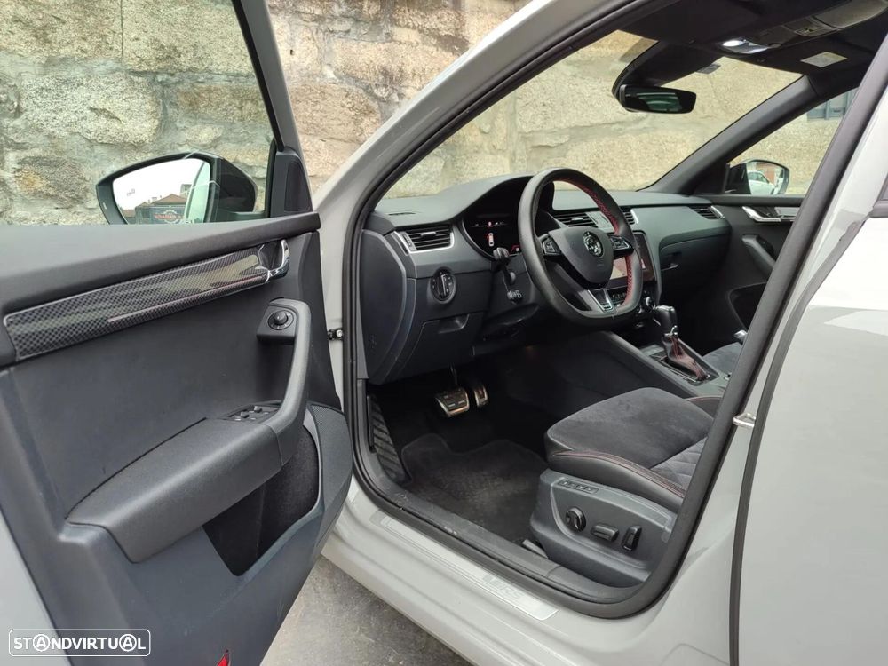 Skoda Octavia Break - 23