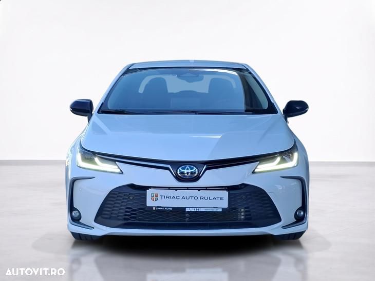 Toyota Corolla - 10