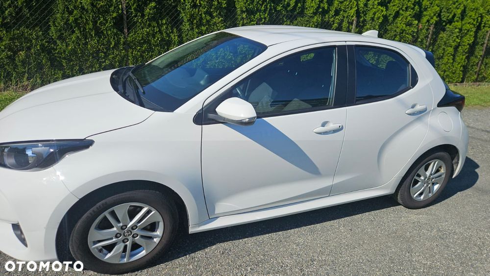 Toyota Yaris - 1