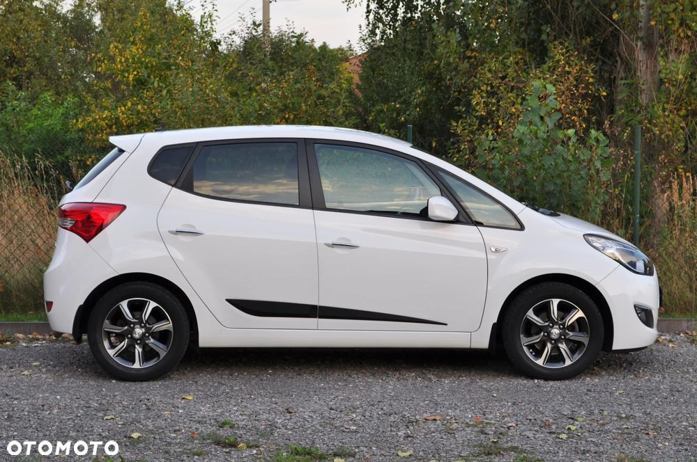 Hyundai ix20 1.6 Premium - 22