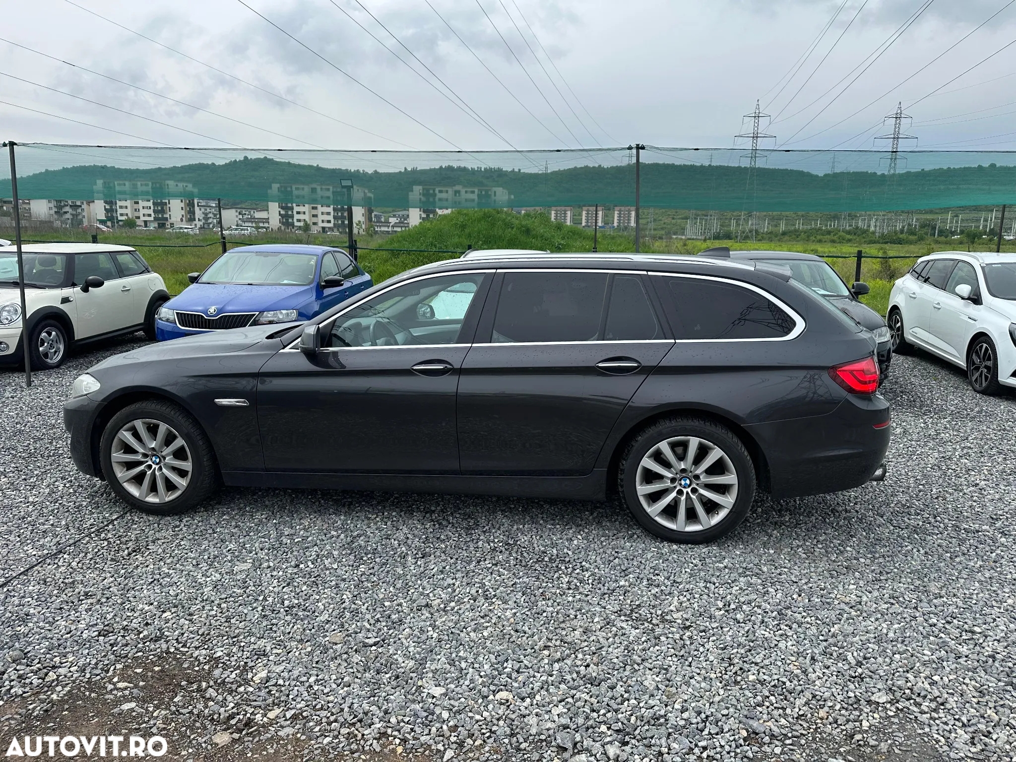 BMW Seria 5 520d Touring - 5