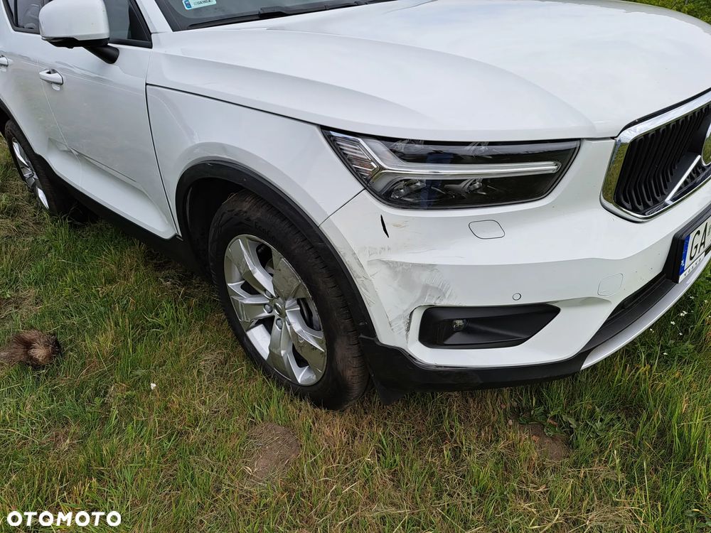 Volvo XC 40 T3 Momentum Pro - 31