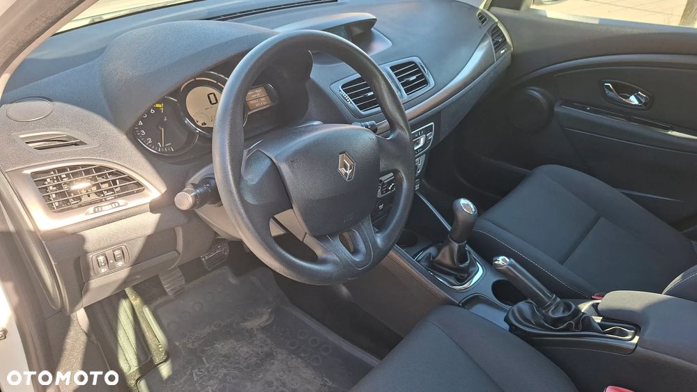 Renault Megane 1.6 16V Style Edition - 10