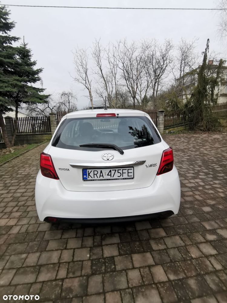 Toyota Yaris 1.0 VVT-i Sol - 9