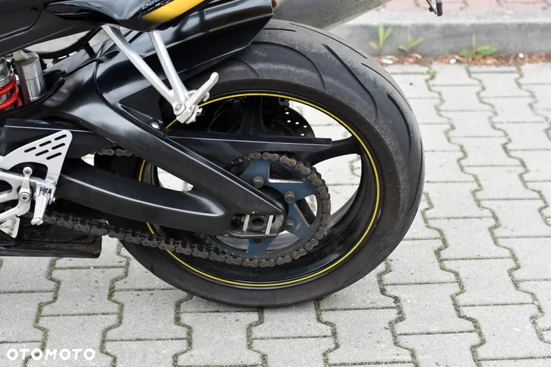 Yamaha R6 - 29