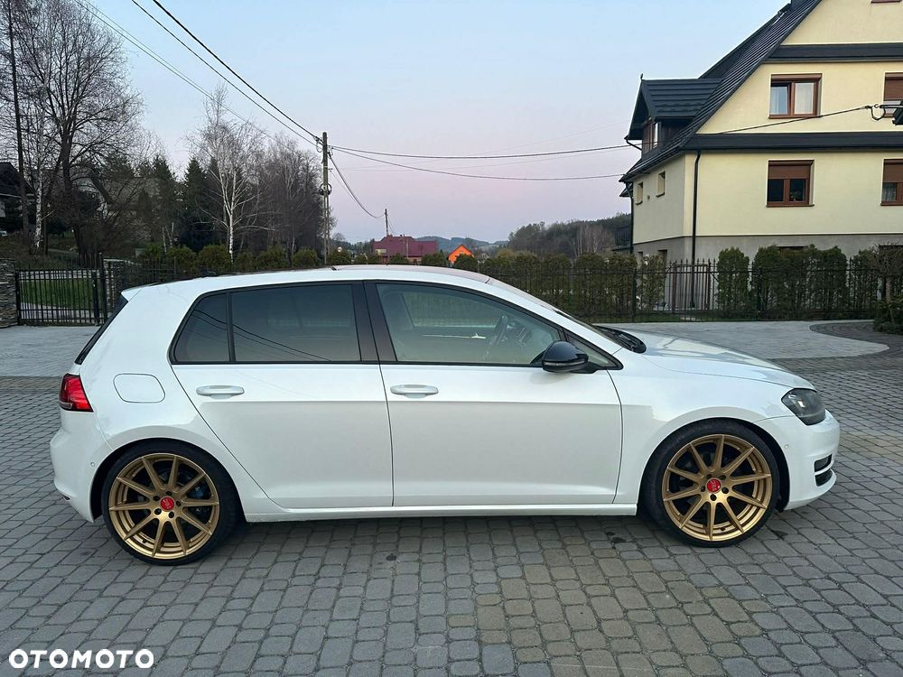 Volkswagen Golf 2.0 TDI 4Motion (BlueMotion Technology) Highline - 4