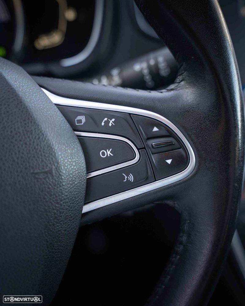 Renault Grand Scénic Energy dCi 110 S&S LIMITED - 17