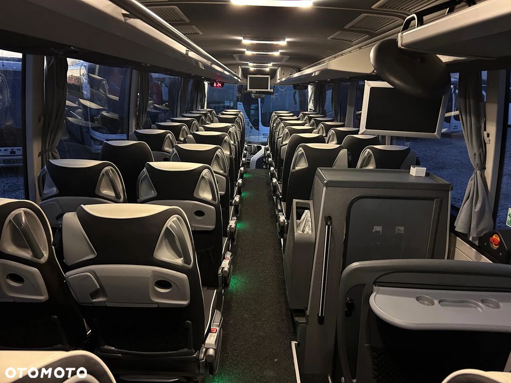 Mercedes-Benz Tourismo - 23