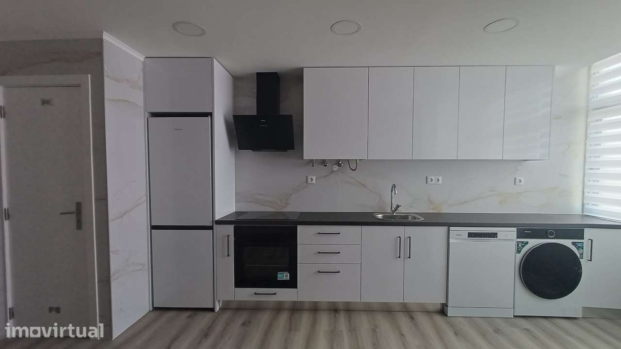 Arrendamento residencial de apartamento T3 Bom Sucesso - Alverca - Grande imagem: 2/12