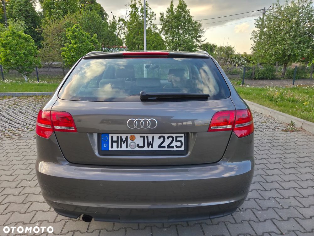 Audi A3 Sportback 2.0 TDI Attraction - 10