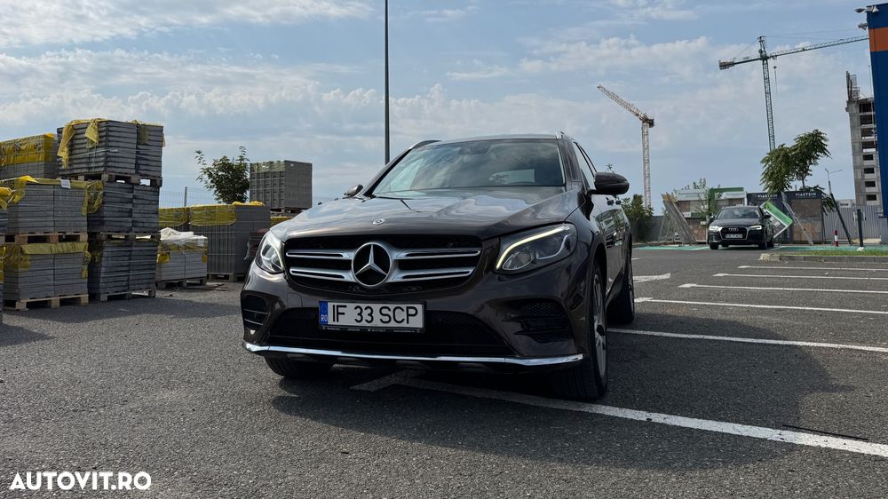 Mercedes-Benz GLC 220 d 4MATIC - 12