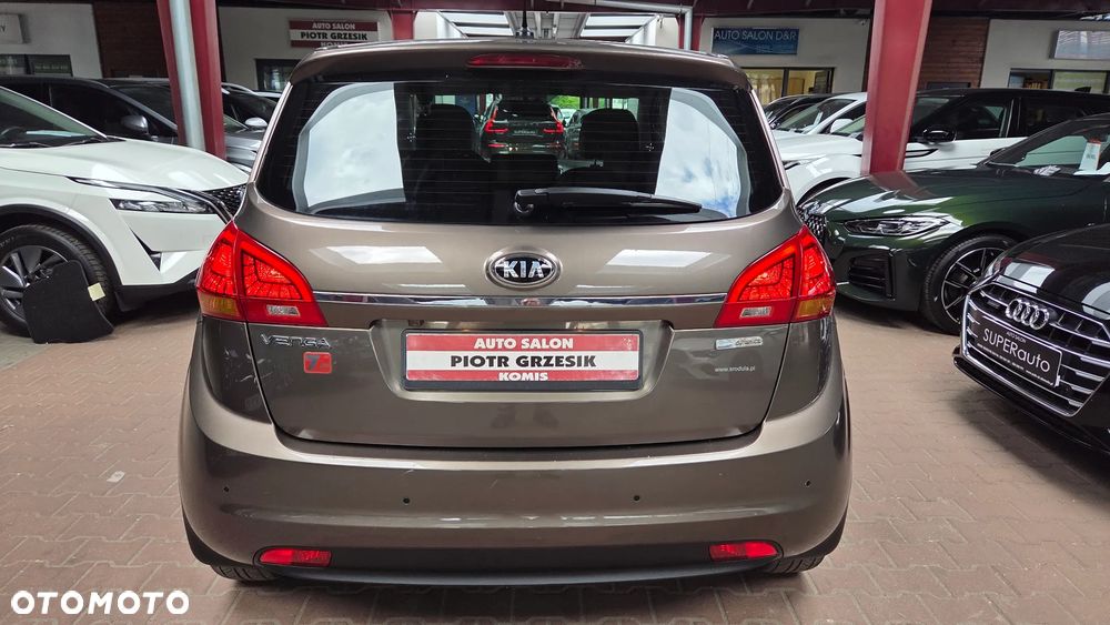 Kia Venga 1.6 Business Line - 8