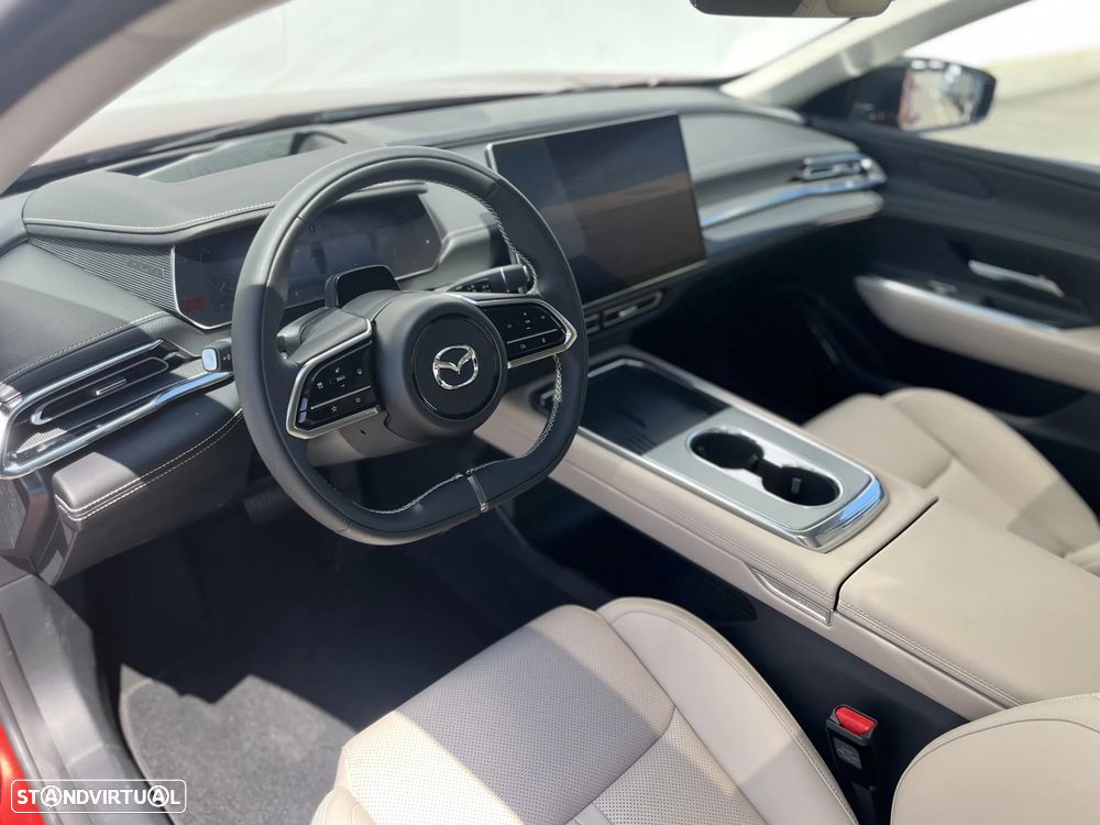 Mazda 6e 68.8 kWh Takumi - 12