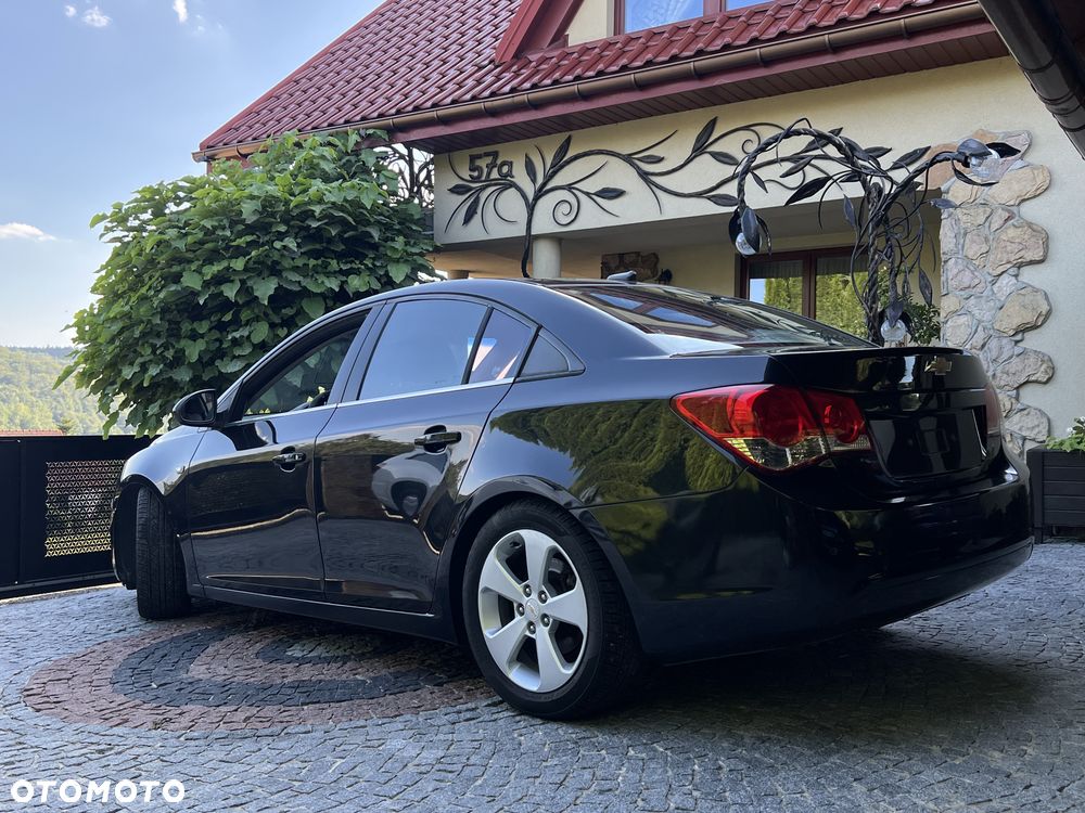 Chevrolet Cruze 2.0 LT - 12