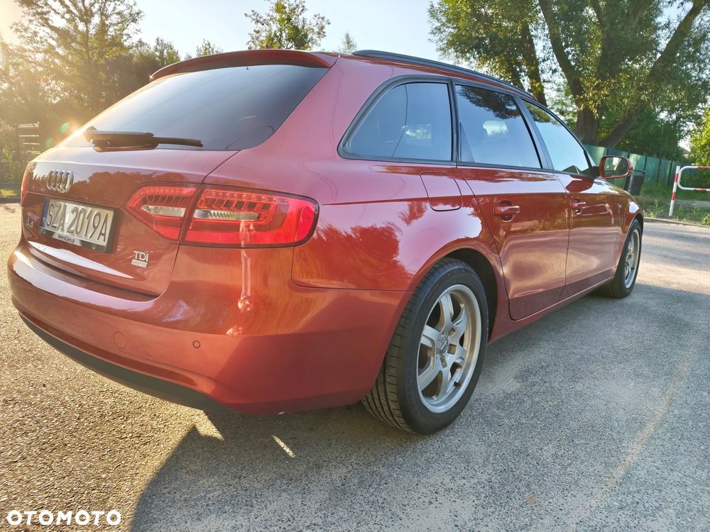 Audi A4 Avant 2.0 TDI ultra - 31