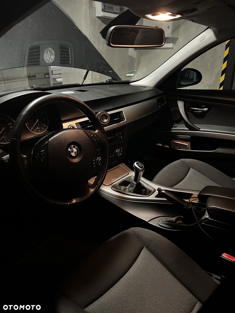 BMW Seria 3 - 8
