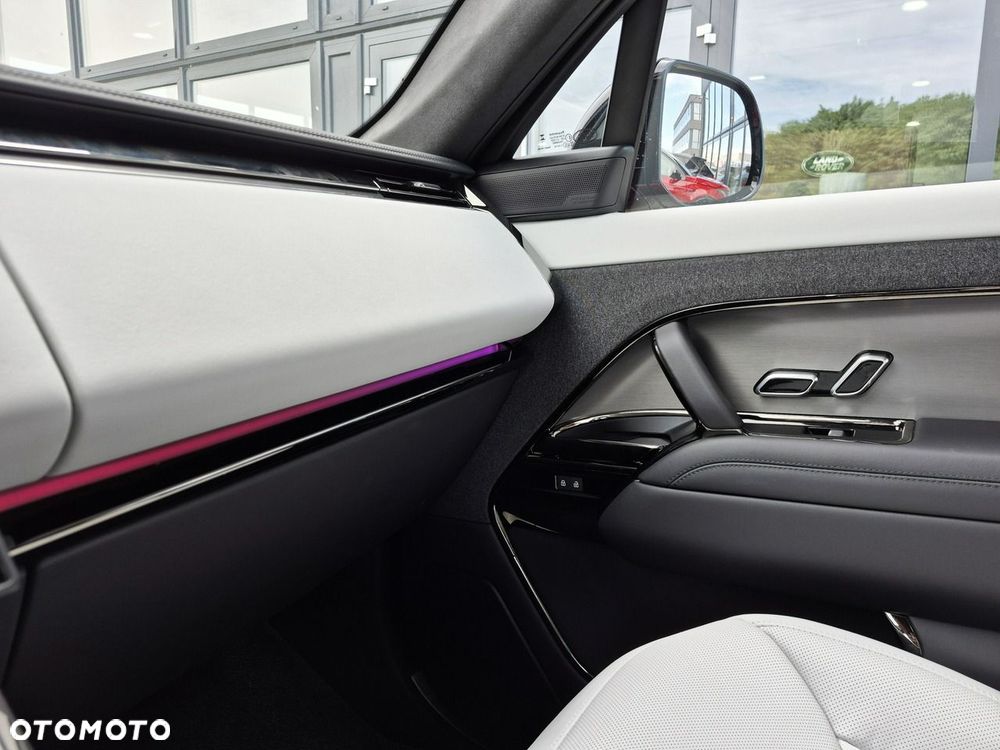 Land Rover Range Rover Sport - 36