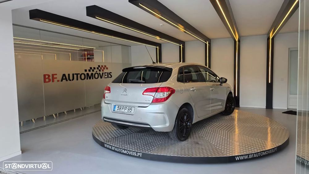 Citroën C4 1.6 e-HDi Exclusive CMP6 - 19