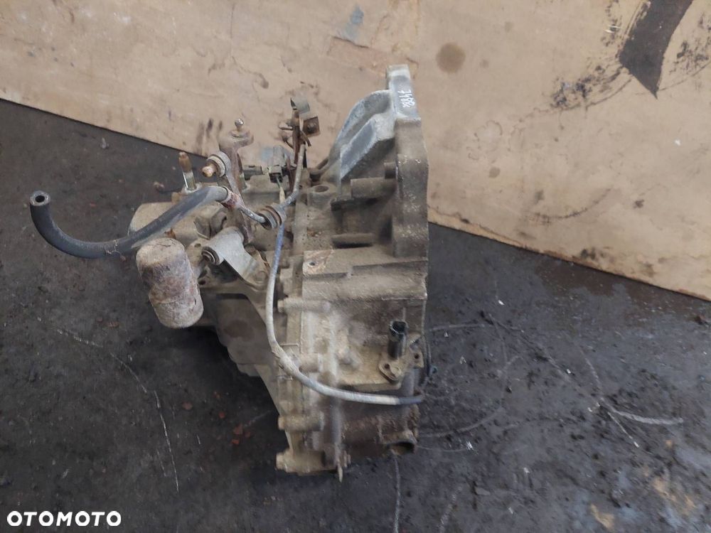 SKRZYNIA BIEGÓW MAZDA 3 I BK 1.4 16V MANUAL 5 BIEGÓW - 4