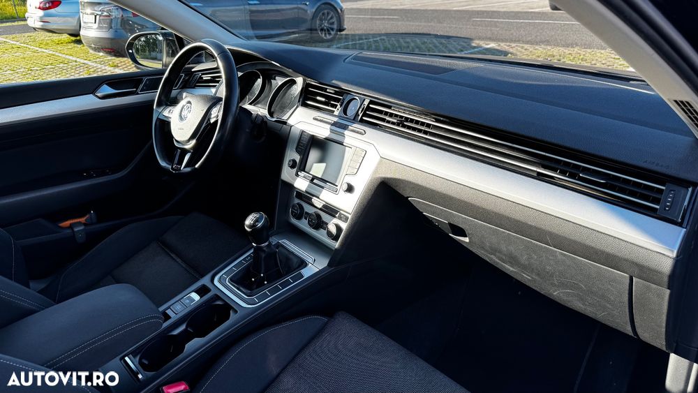 VOLKSWAGEN Passat 2015 — imagine 8