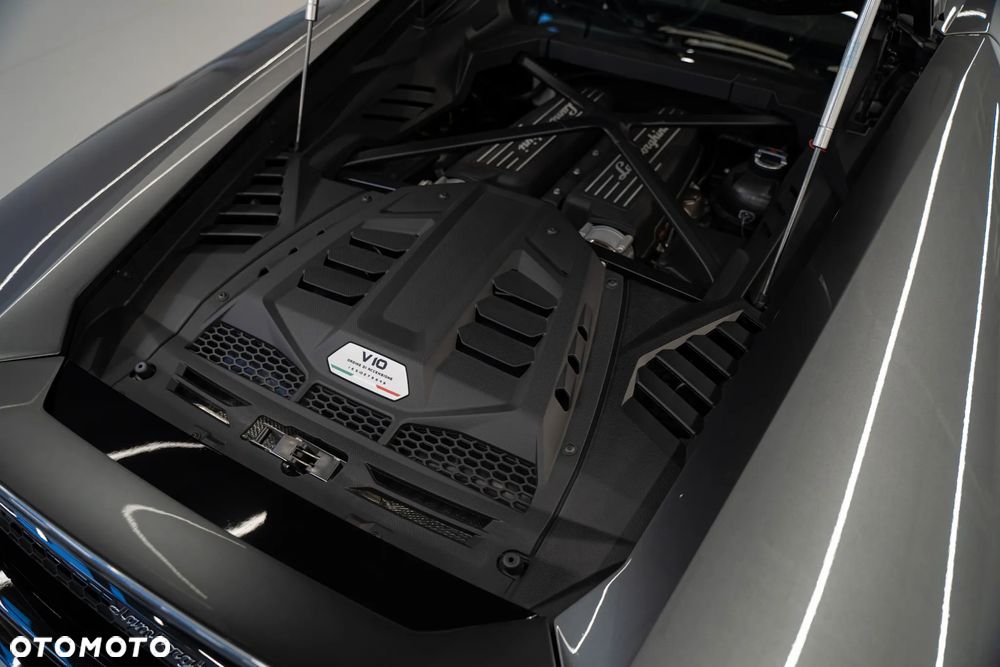Lamborghini Huracan EVO - 12