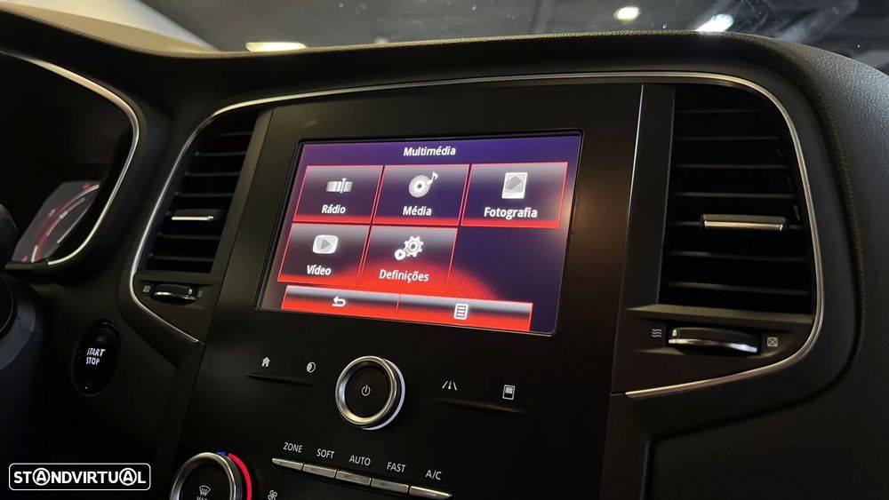 Renault Mégane ENERGY TCe 130 INTENS - 21