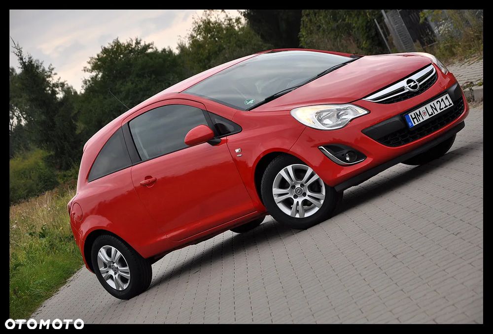Opel Corsa 1.4 16V Satellite - 2