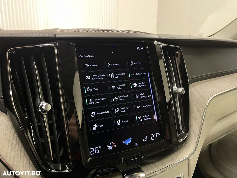 Volvo XC 60 T6 AWD Recharge Geartronic Inscription - 19