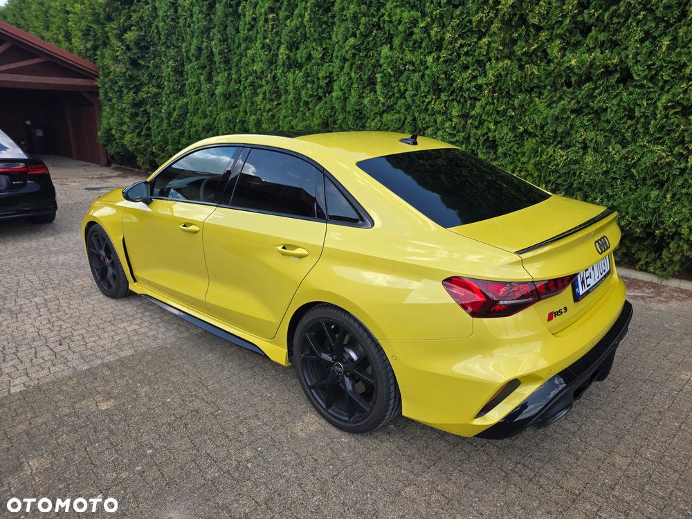 Audi RS3 Limousine - 5