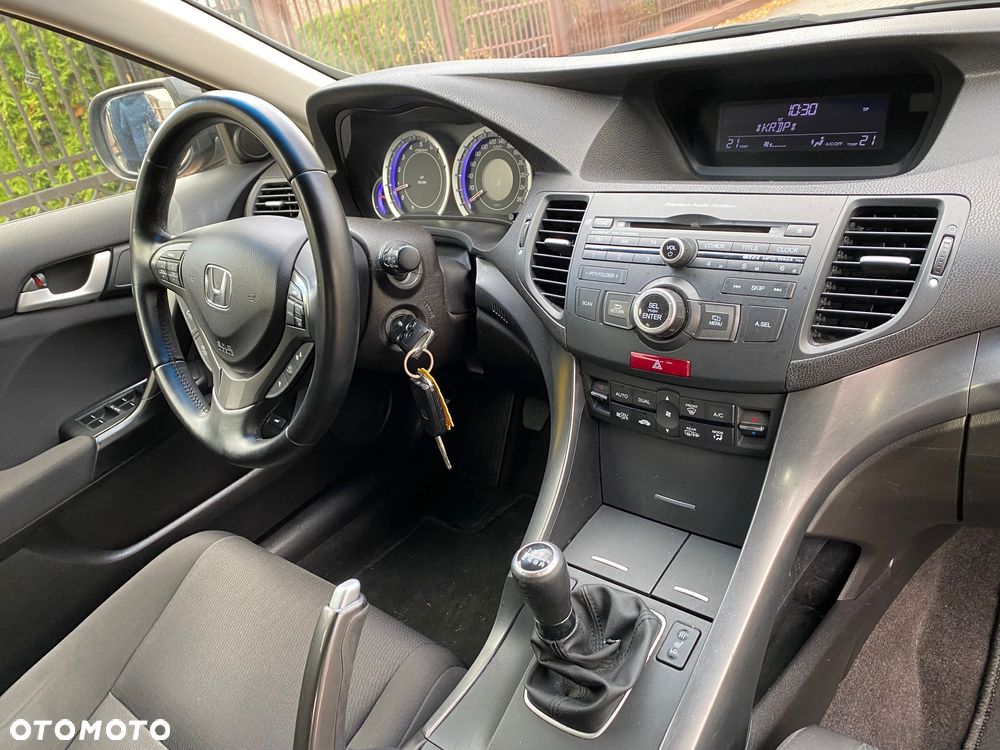 Honda Accord 2.0 Comfort - 6