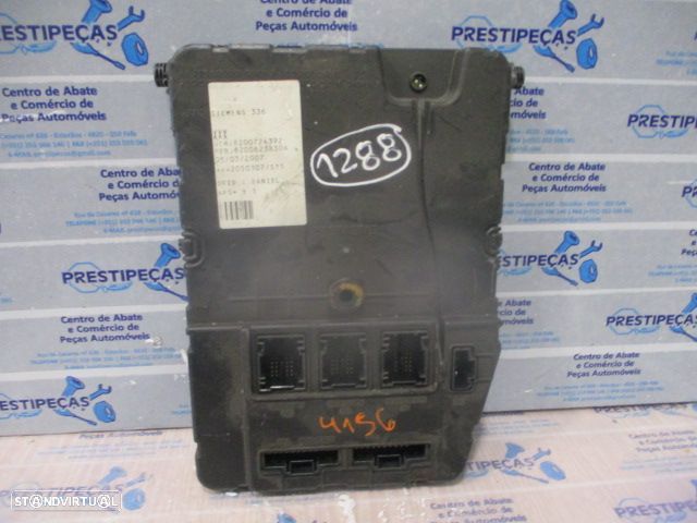 Caixa Fusiveis 8200623830A  8200724392  S118400340 RENAULT MEGANE 2 2007 1.5DCI 106CV 5P CASTANHO ORIGINAL  SIMENS - 1