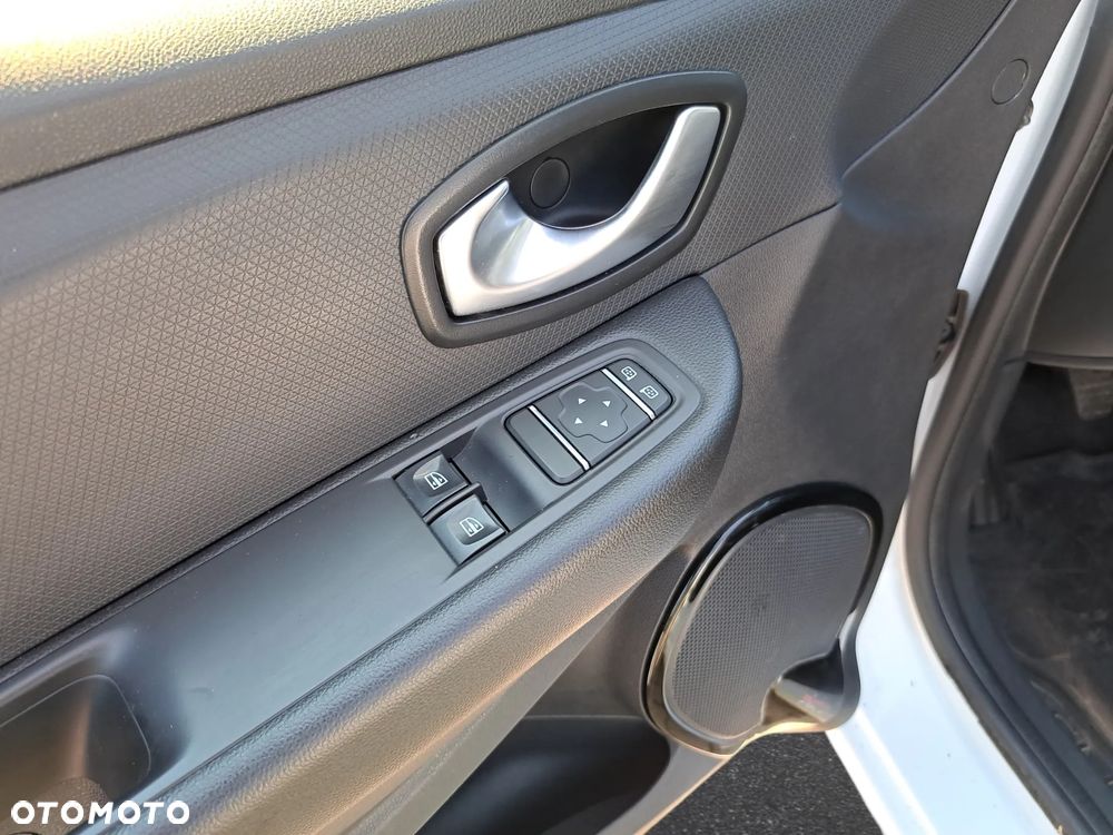 Renault Clio 0.9 TCe Alize - 15