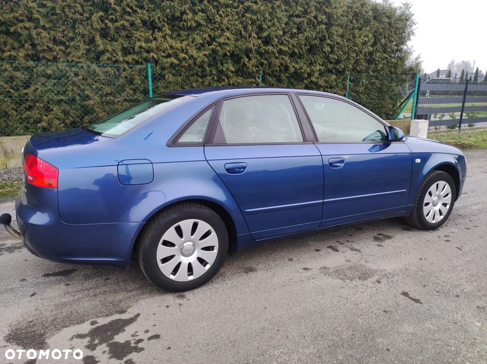 Audi A4 Limousine 2.0 TDI - 9