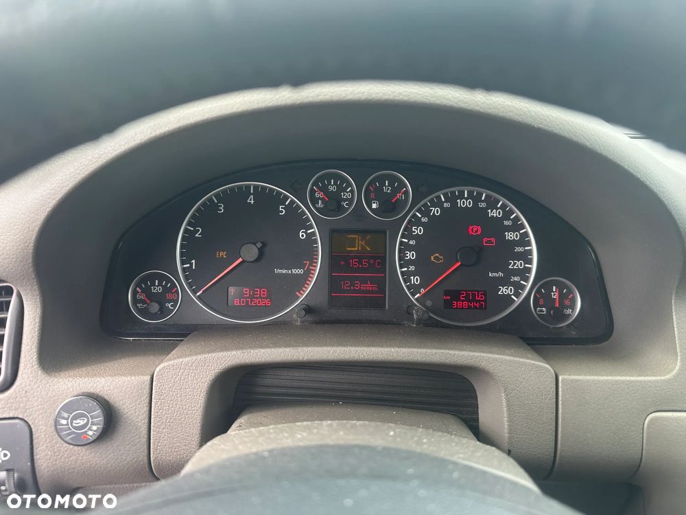 Audi A6 Avant 2.4 - 21