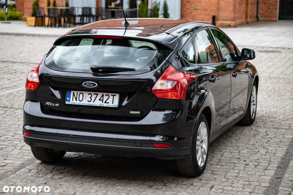 Ford Focus - 13