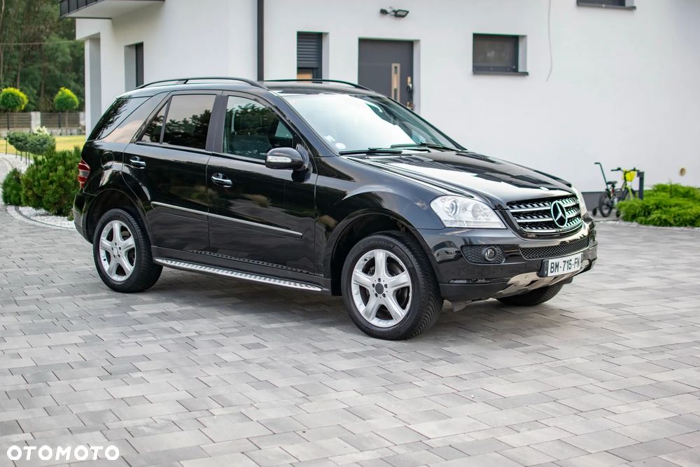 Mercedes-Benz ML 320 CDI 4Matic 7G-TRONIC DPF Edition 10 - 9